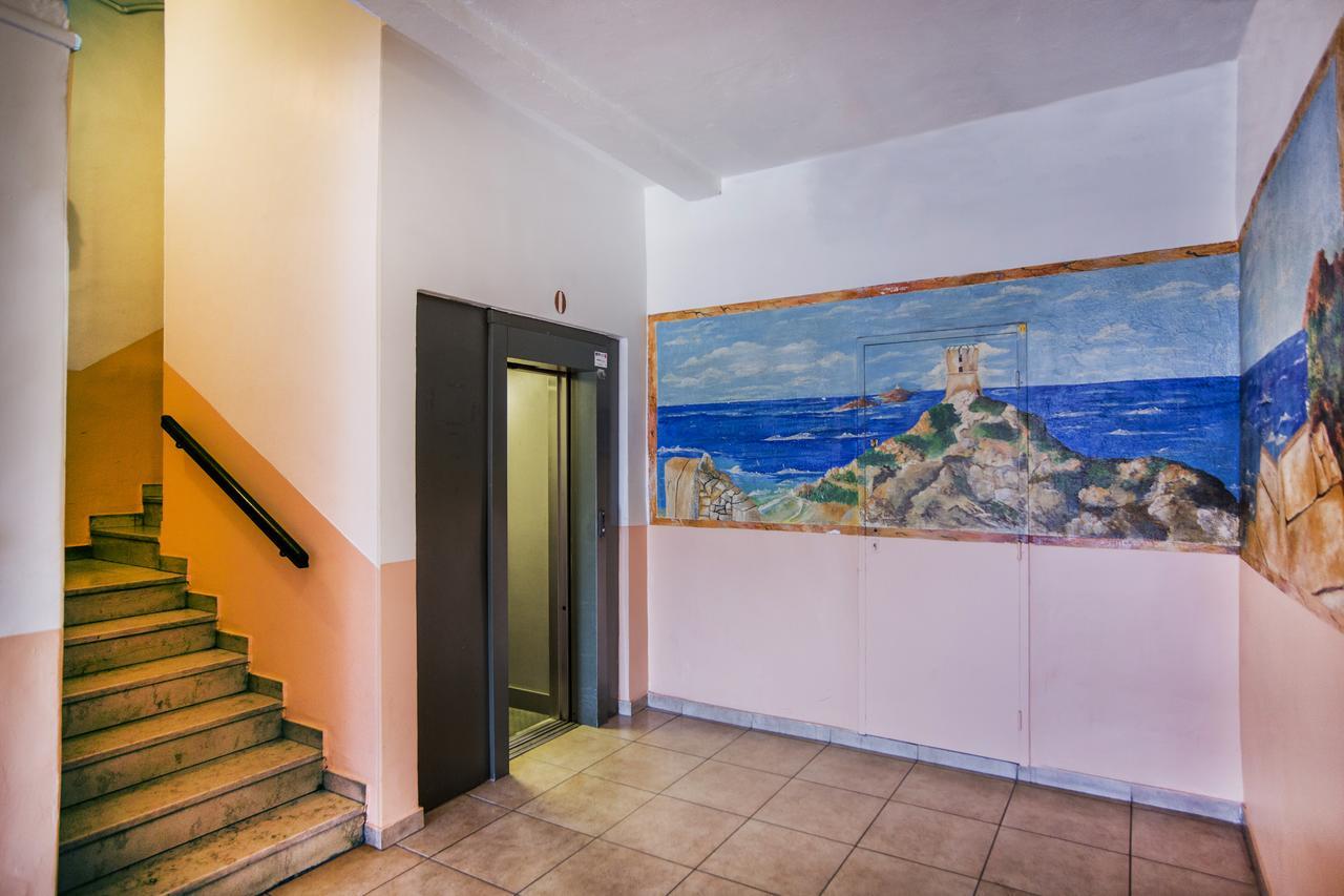Hotel Le Dauphin Аяччо Экстерьер фото